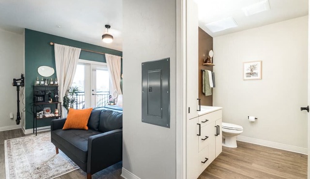 Hot Tub, King Bed, Coffee Bar, Balcony