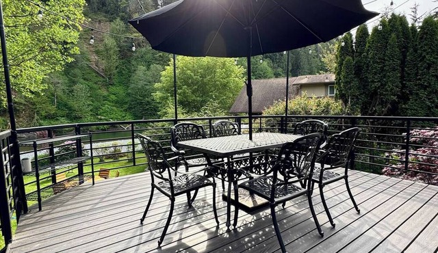 Stillaguamish Riverfront Getaway