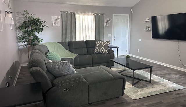 Wanderlust Oasis in Perry, GA minutes away from all things middle Georgia in Perry