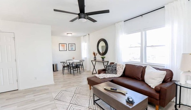 Sojourn Bayside Bliss | Modern 2BR