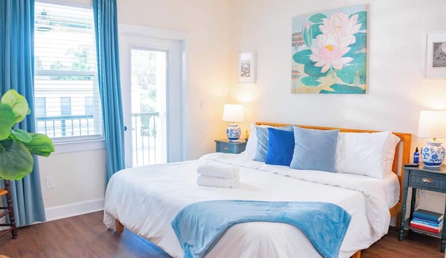 The Lotus Suite. Newly Built, Upscale, Central