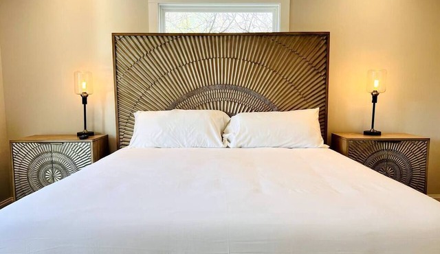 Riverside House - quiet season discount rate