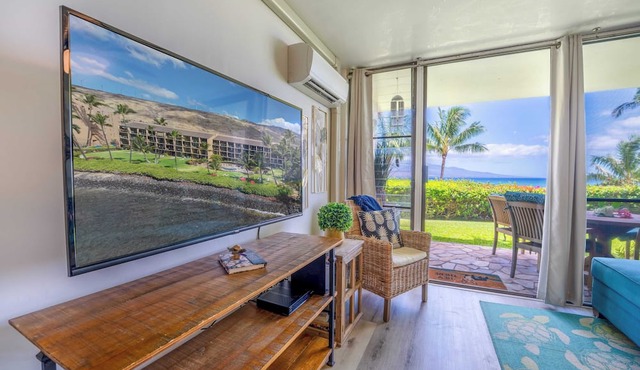 *Maalaea Banyans 104* NEW LISTING Maui Stunning Prime Ocean Front with hot tub!
