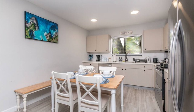 Beachside w/Parking - Las Olas, Airport, Port Evg in Fort Lauderdale