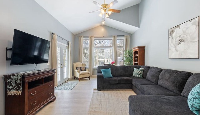 Bright Batavia Home-3BDRMw/Yard!