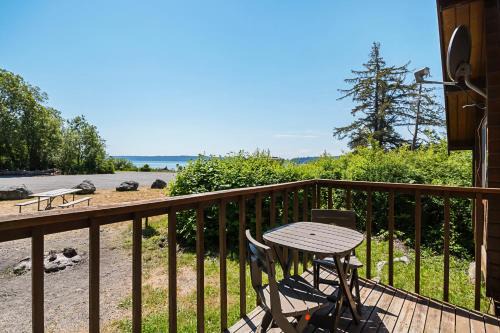 La Conner Camping Resort Cabin 7
